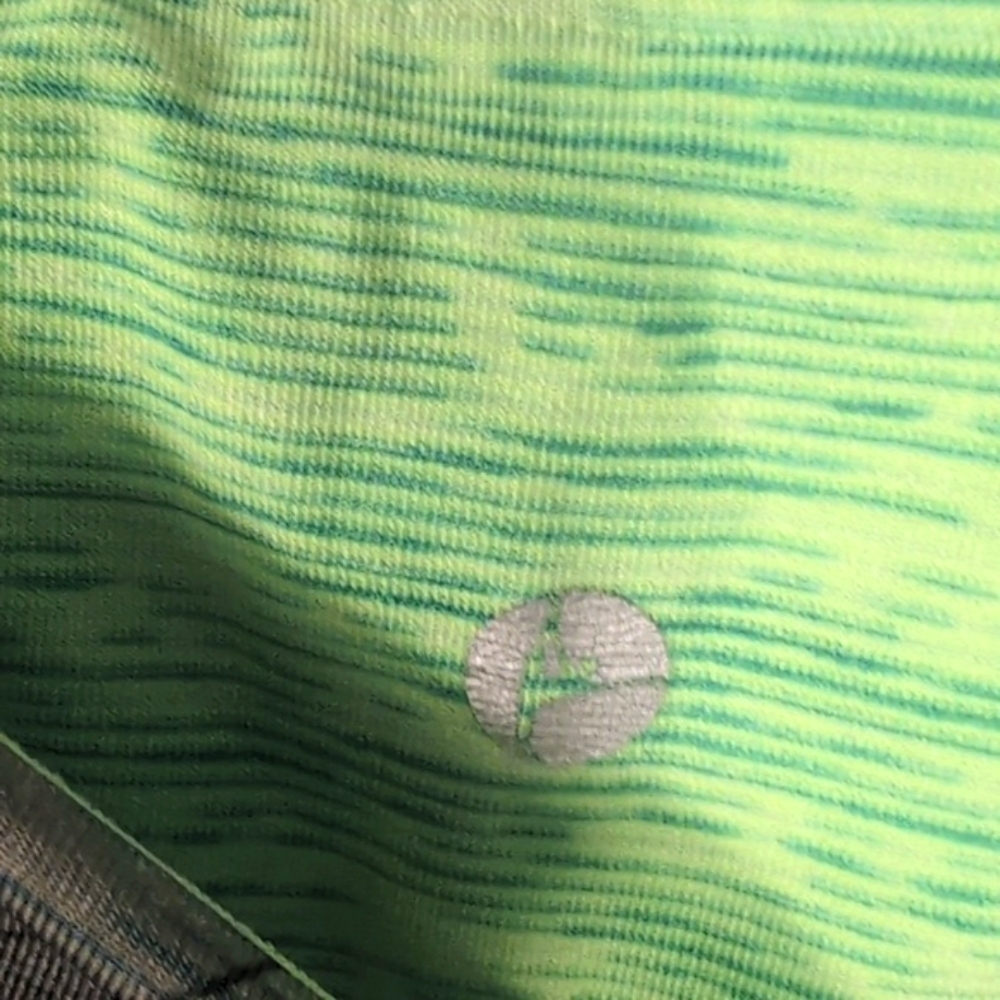 Active Leggings Green and Black Neon Size Medium - Picture 5 of 12